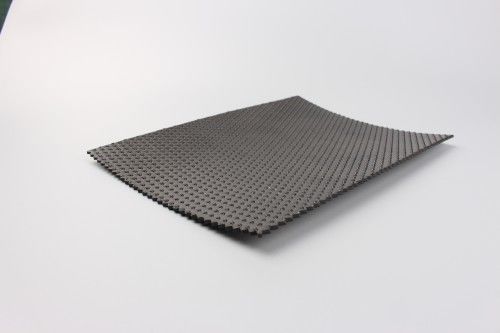 الطول 50-100m غشاء الجيوممبراني المنسوج من HDPE غير قابل للدخول لحماية التربة والمياه الجوفية