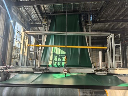 حل طويل الأمد أسود وأخضر HDPE Geomembrane ناعمة ممتازة الشيخوخة ومقاومة الأشعة فوق البنفسجية