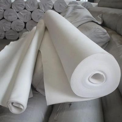 100g-800g/M2 النسيج الجيولوجي من الألياف العادمة مع إمكانية تسرب المياه عالية تصفية الصرف الصحي تحسين جودة المشروع وخفض تكاليف البناء