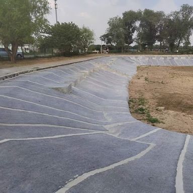عرض 4m مجموعة سريعة بطانية الاسمنت حل دائم لمشاريع المنحدرات والقنوات 20m-50m الطول