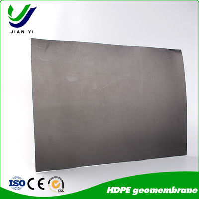 المقاومة الكيميائية الممتازة HDPE Geomembrane لتثبيت لحام الوتين الساخن في مشاريع بركة ضبط اللمعان